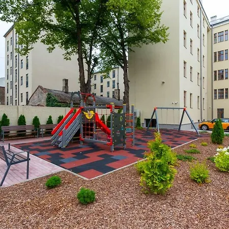 아파트 Between Parks Apartment, Brand New In The Center 리가